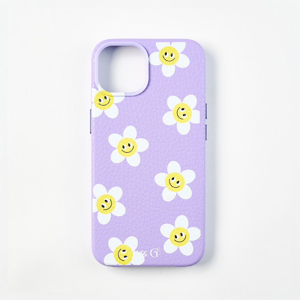 Leather case with smiley daisy