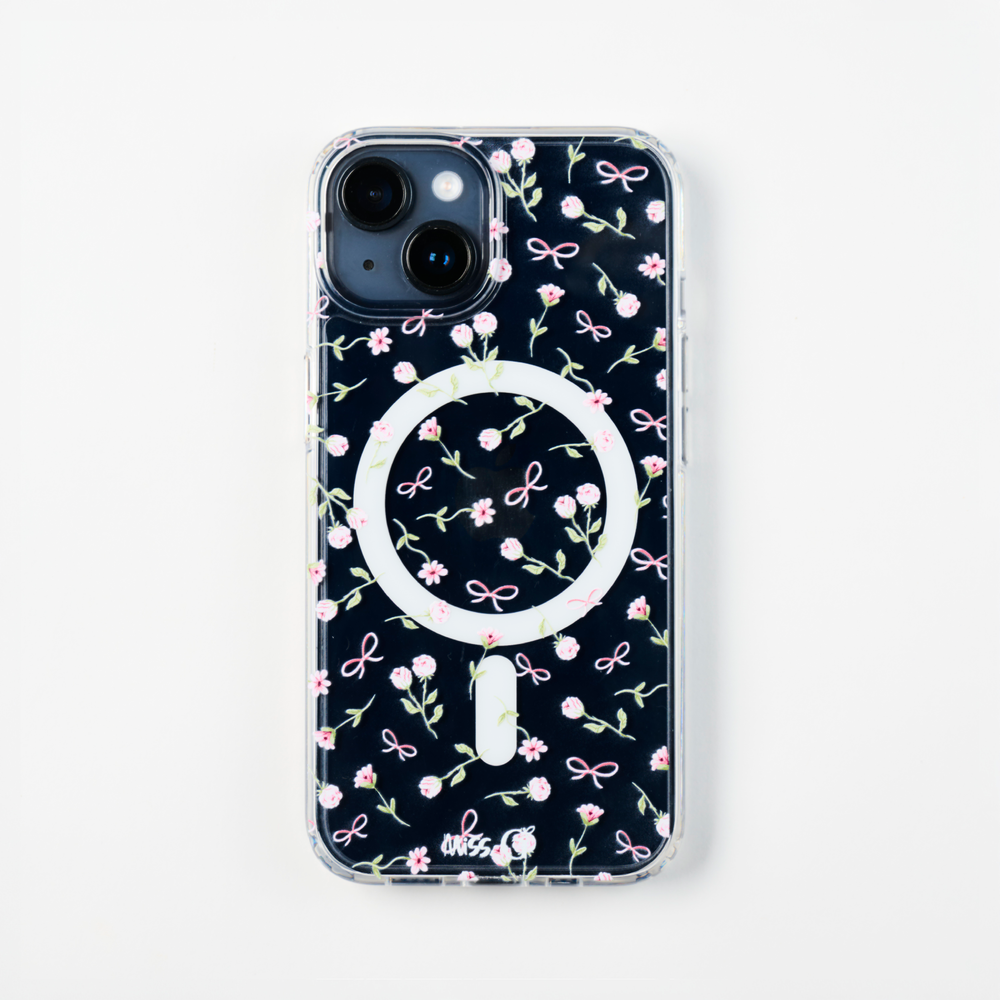 Magsafe case with flowers and bows pattern